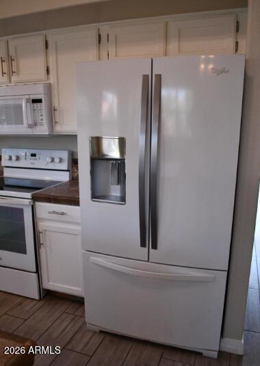 Foto del edificio - 1476 E Silver Creek Rd