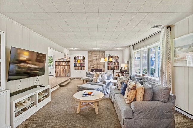 Foto del edificio - 1345 Long Creek Dr