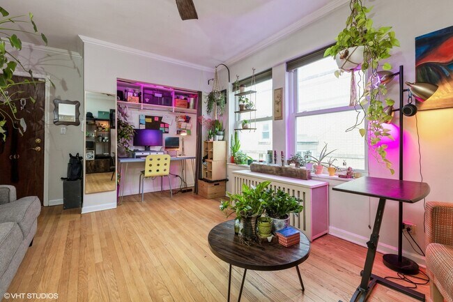 Foto del edificio - 1419 W Catalpa Ave