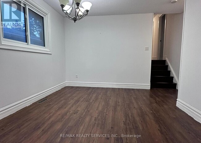 Photo du bâtiment - 5 Hammond Crescent