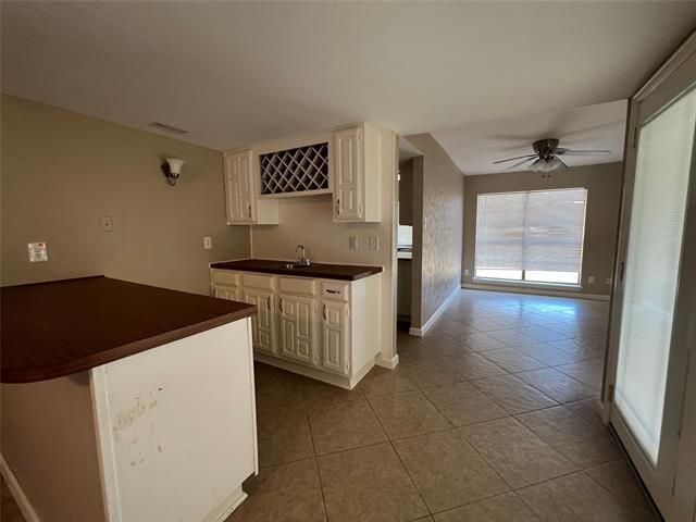 Foto del edificio - 1834 Clear Creek Ln