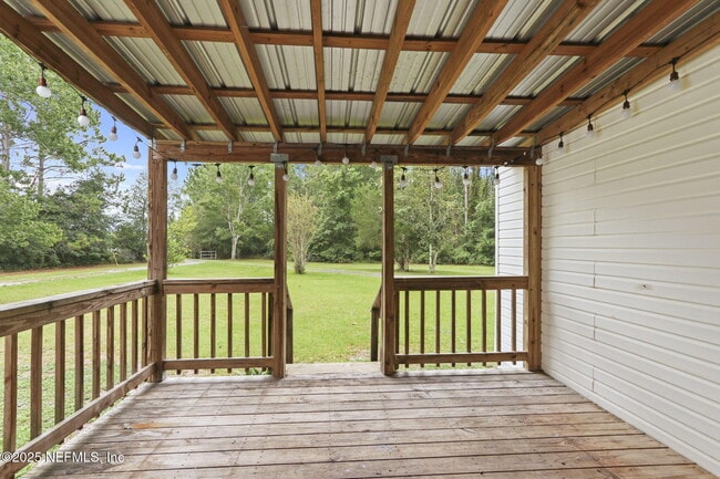 Building Photo - 5270 Otter Lane