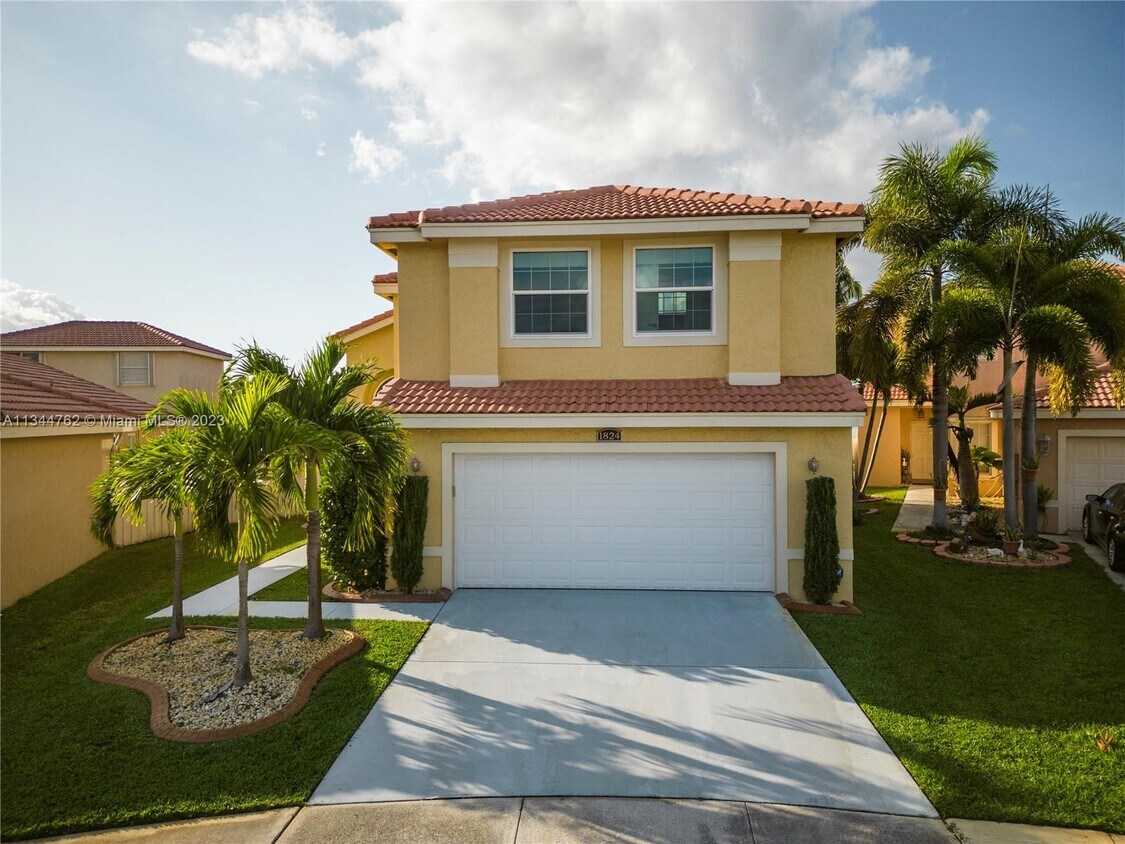 1824 SW 176th Way, Miramar, FL 33029 House for Rent in Miramar, FL
