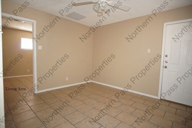 Foto del edificio - Cozy 1 BDR Apt Ready for Immediate Move In