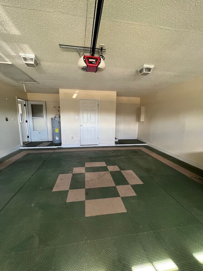 Foto del edificio - Beautiful newly remodeled 3 bed 2 bath home