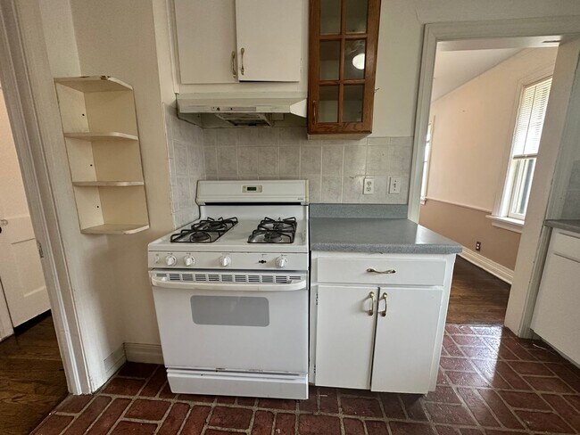 Foto del edificio - Plaza District / Classen 3 Bed Beauty!