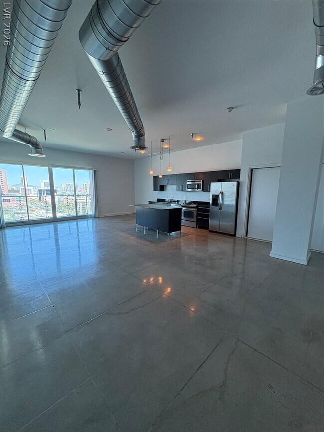 Foto del edificio - 200 Hoover Ave