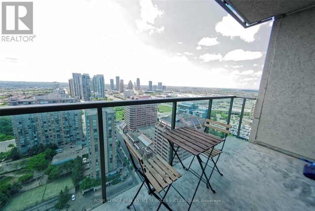 Building Photo - 208-3208 Enfield Pl