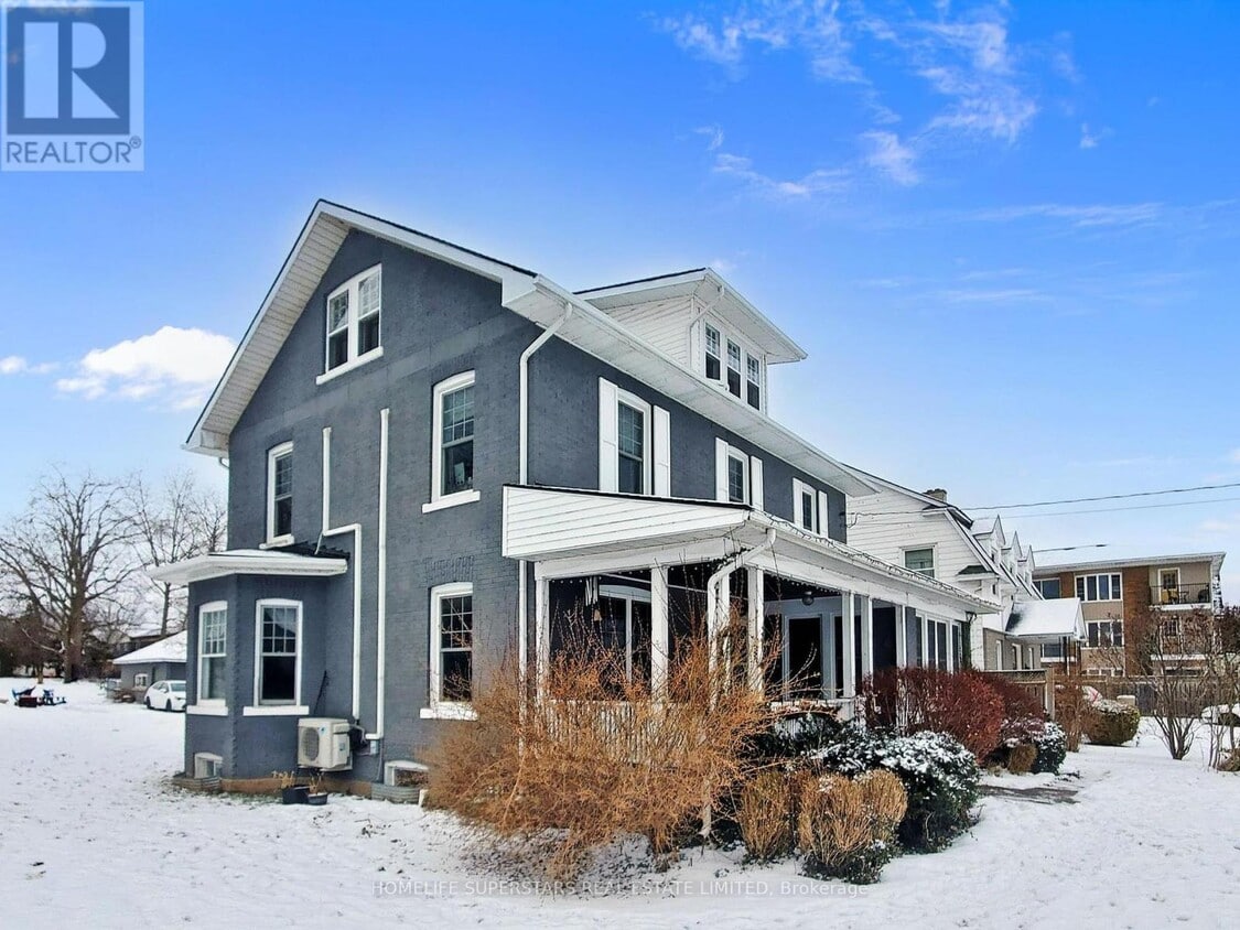 Primary Photo - 535 Niagara Blvd