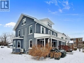 Building Photo - 535 Niagara Blvd