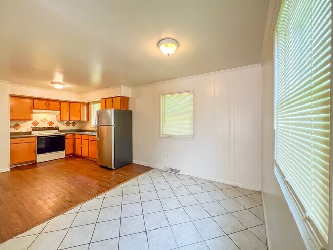 Foto del edificio - 1811 Owens Ct