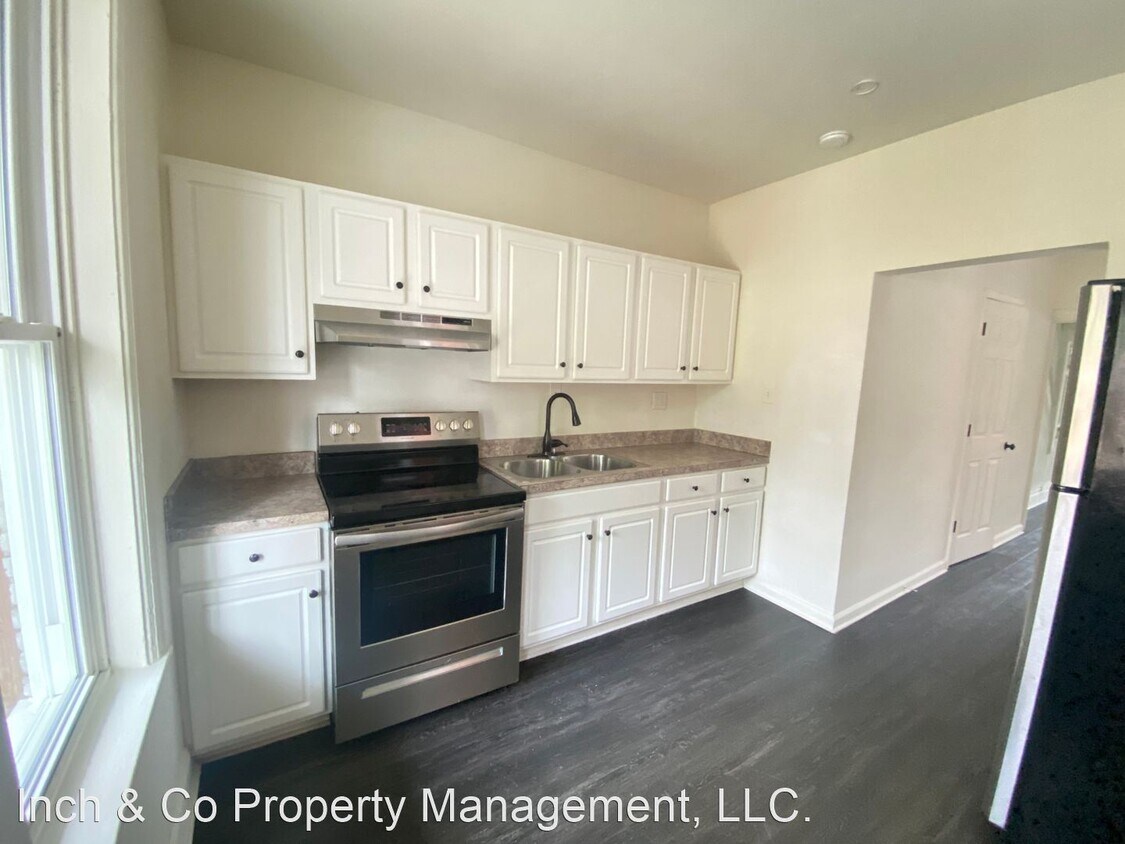 3 br, 1.5 bath House 2157 Logan St House Rental in Harrisburg, PA