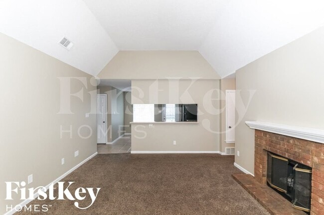 Foto del edificio - 8491 Highland Glen Cir N