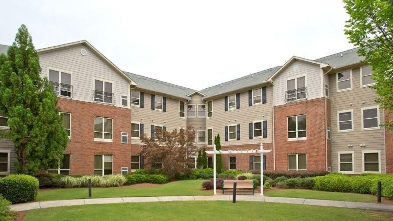 Primary Photo - 2633 Howard Dr