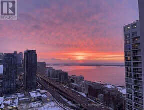 Building Photo - 85 Queens Wharf Rd