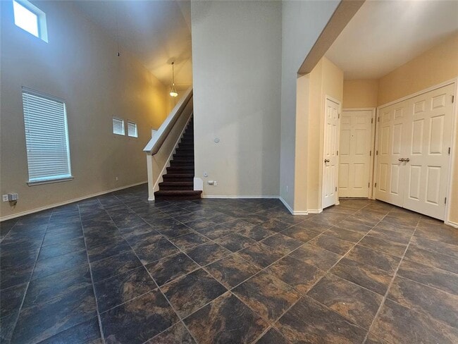 Building Photo - 10028 Milla Cir