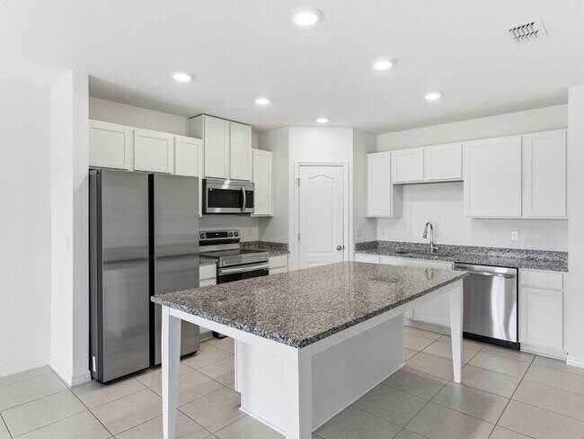 Foto del edificio - Practically brand-new 3 BR/2.5 BA/1 Car Garage Townhome in Mirada