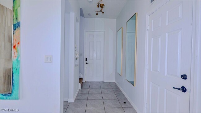 Building Photo - 5529 Aquila Ave