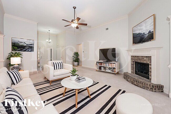 Foto del edificio - 6205 Little Cove Dr