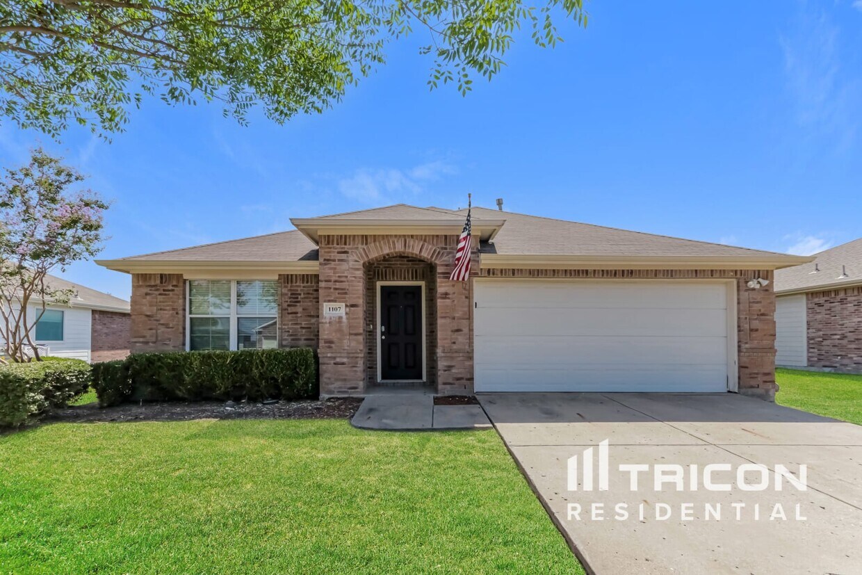 Foto principal - 1107 Longhorn Ln