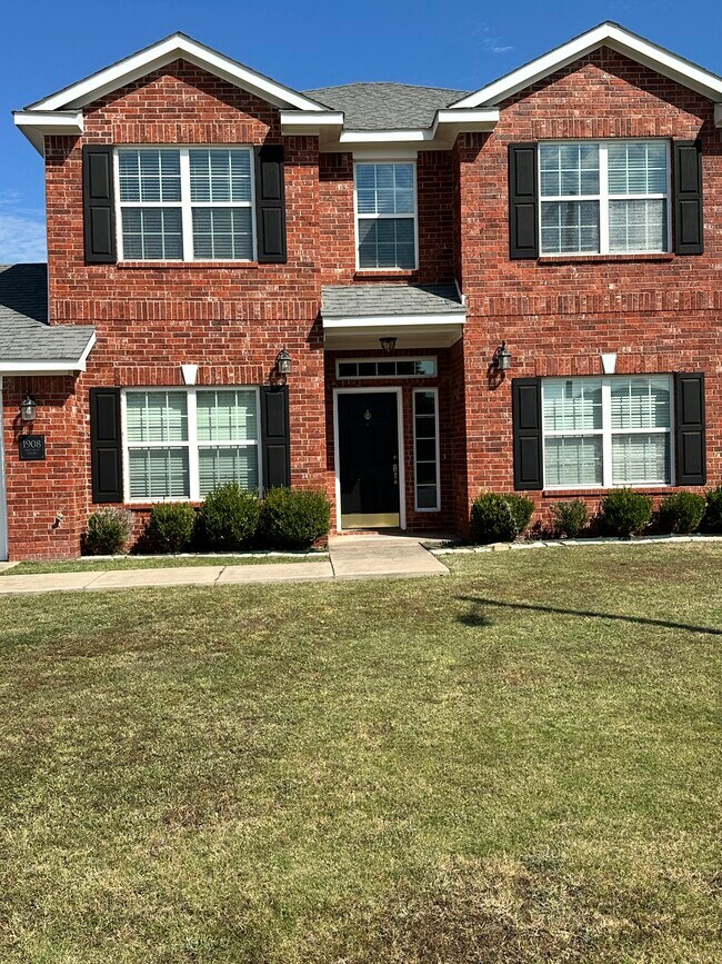 Foto del edificio - 1908 Red Bud Ct