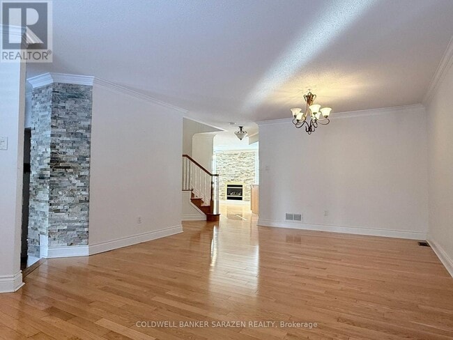 Building Photo - 20 Whithorn Ave