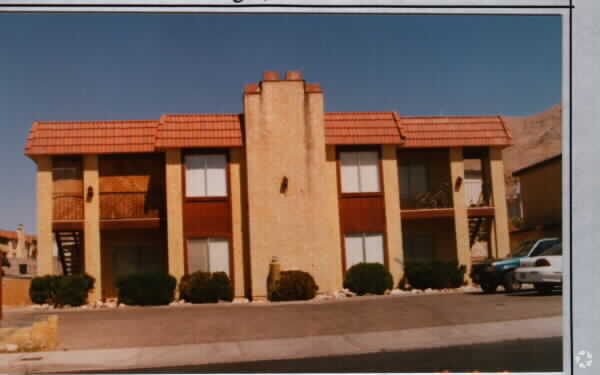 Building Photo - Sierra Sunrise