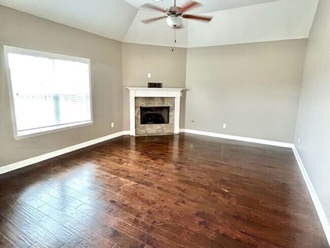 Building Photo - Olive Branch-Brand New 4 Bedroom 3 Bath Ho...