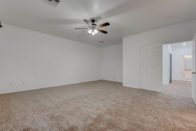 Foto del edificio - 3109 Strawberry Park Dr