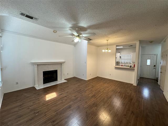 Foto del edificio - 2507 Pinegrove Cir