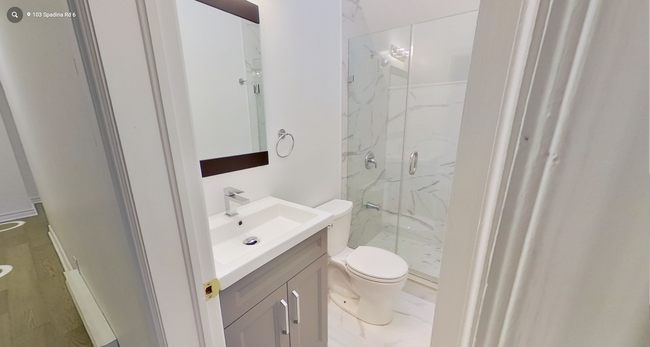 Photo du bâtiment - 101-103 Spadina Rd