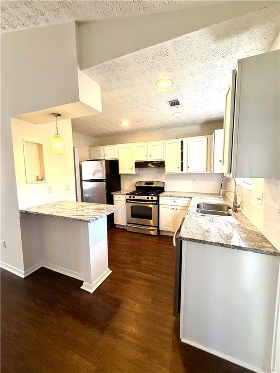 Building Photo - 170 Arborfield Way