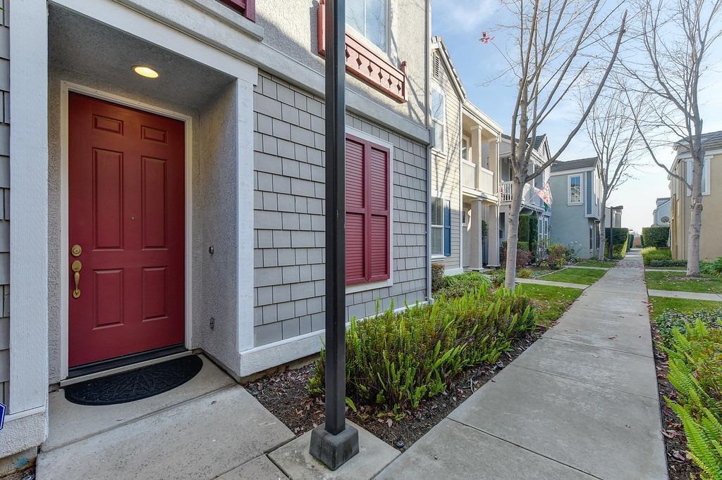Foto principal - 8876 Imray Way