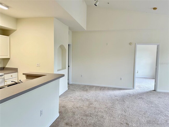 Building Photo - 5506 Metrowest Blvd