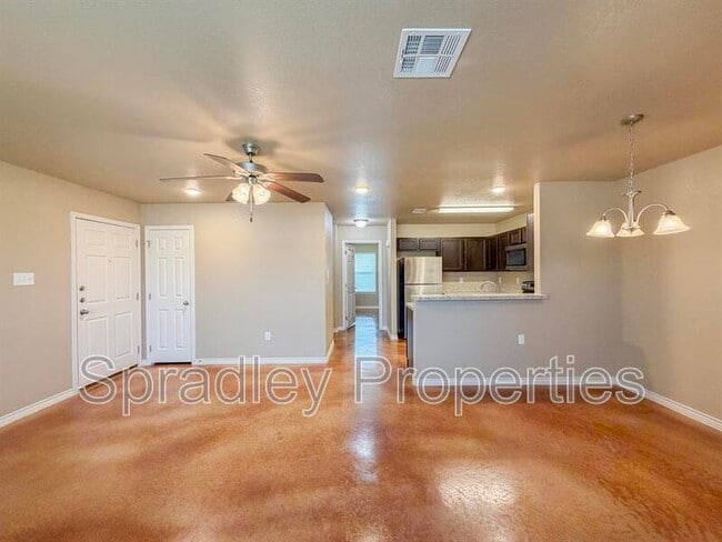Building Photo - 1527 Chance Ct