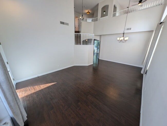 Building Photo - 8121 Riviera Beach Dr