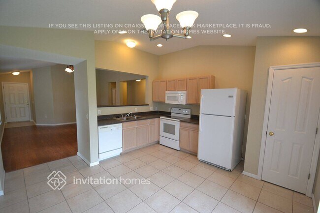 Building Photo - 11916 Mango Groves Blvd