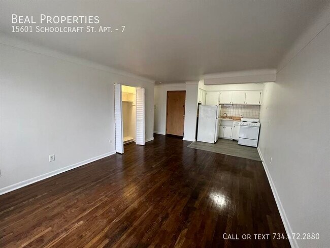 Building Photo - 15601 Schoolcraft Rd