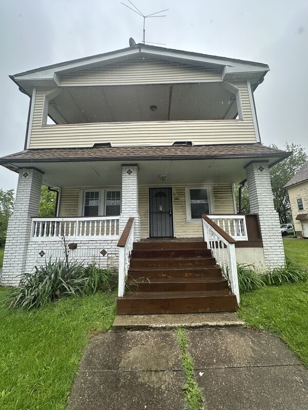 Primary Photo - 3586 E 144th St