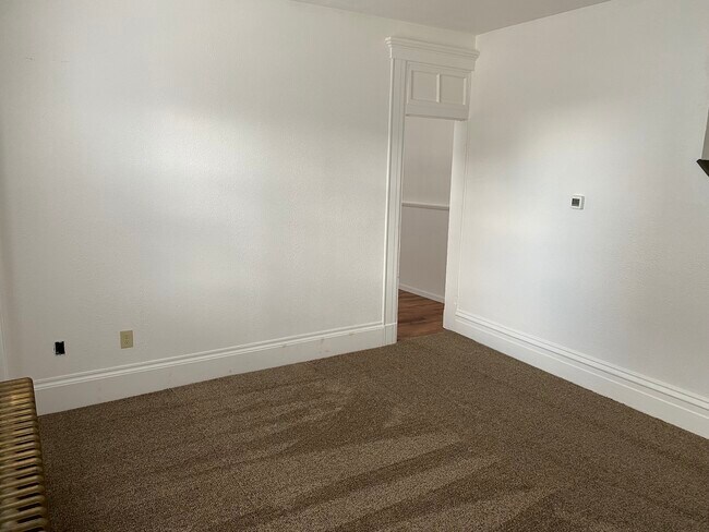 Foto del edificio - 317 3rd St