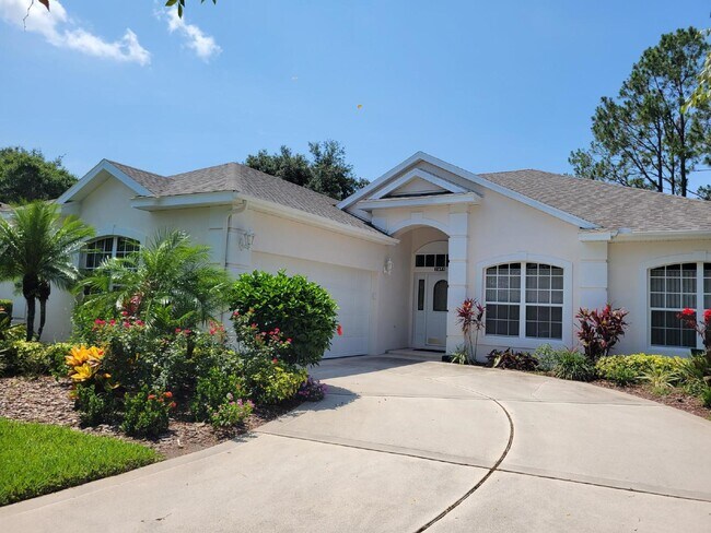 Photo - Great 3 Bedroom in Beautiful 55+ Kings Ridge Apartment