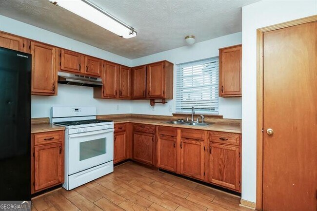 Foto del edificio - 3815 Landgraf Cove