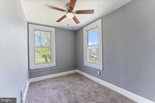 Foto del edificio - 921 Woodland Ave