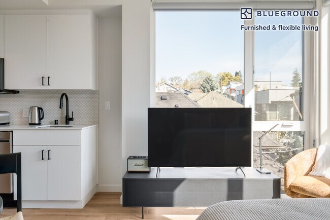 Foto del edificio - 1305 E Marion St