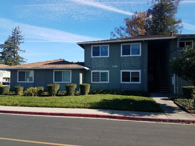 Building Photo - 1115 Reed Ave