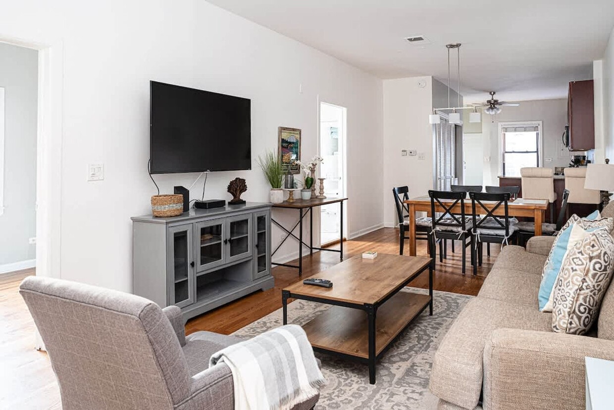 Foto principal - 628 W Schubert Ave