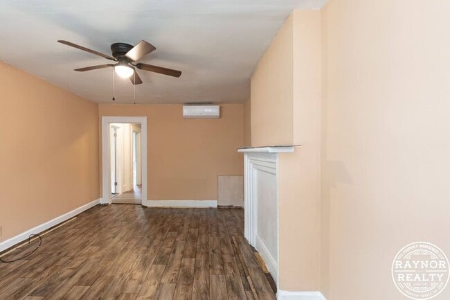 Foto del edificio - 617-619 Midway St
