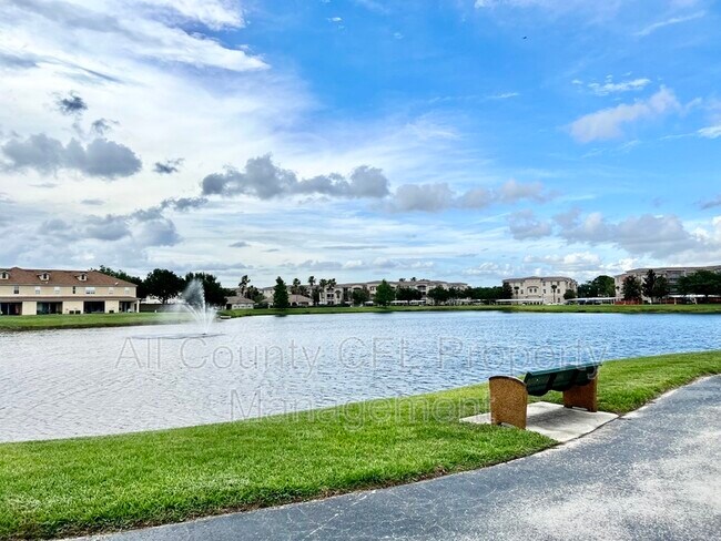 Foto del edificio - 2938 Langdon Ln S