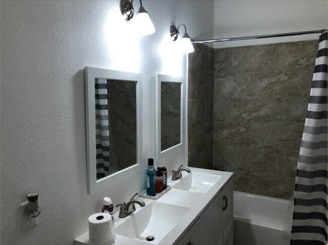 Foto del edificio - 922 Lee Hall St