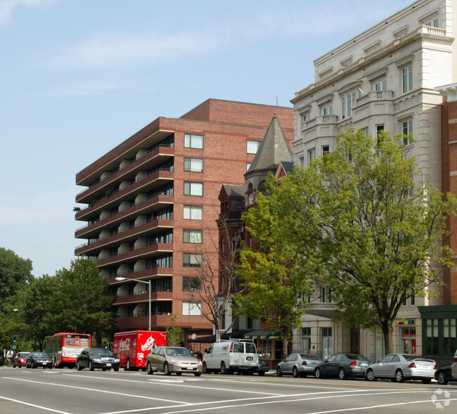 Building Photo - The Westbridge Condominiums